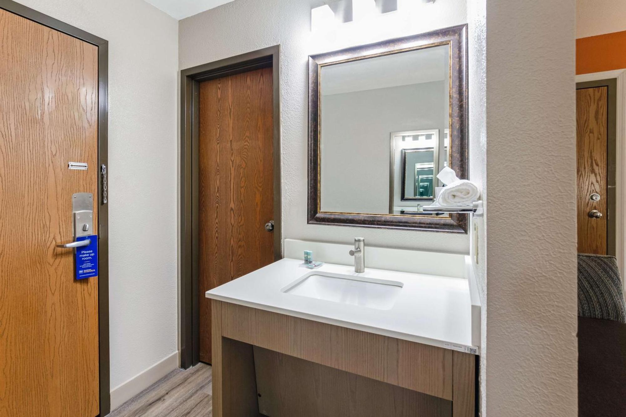 Best Western U.S. Inn Nashville Екстер'єр фото